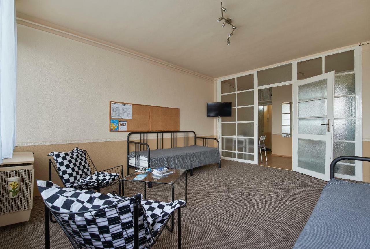 Lem Suburban Apartment ブダペスト エクステリア 写真